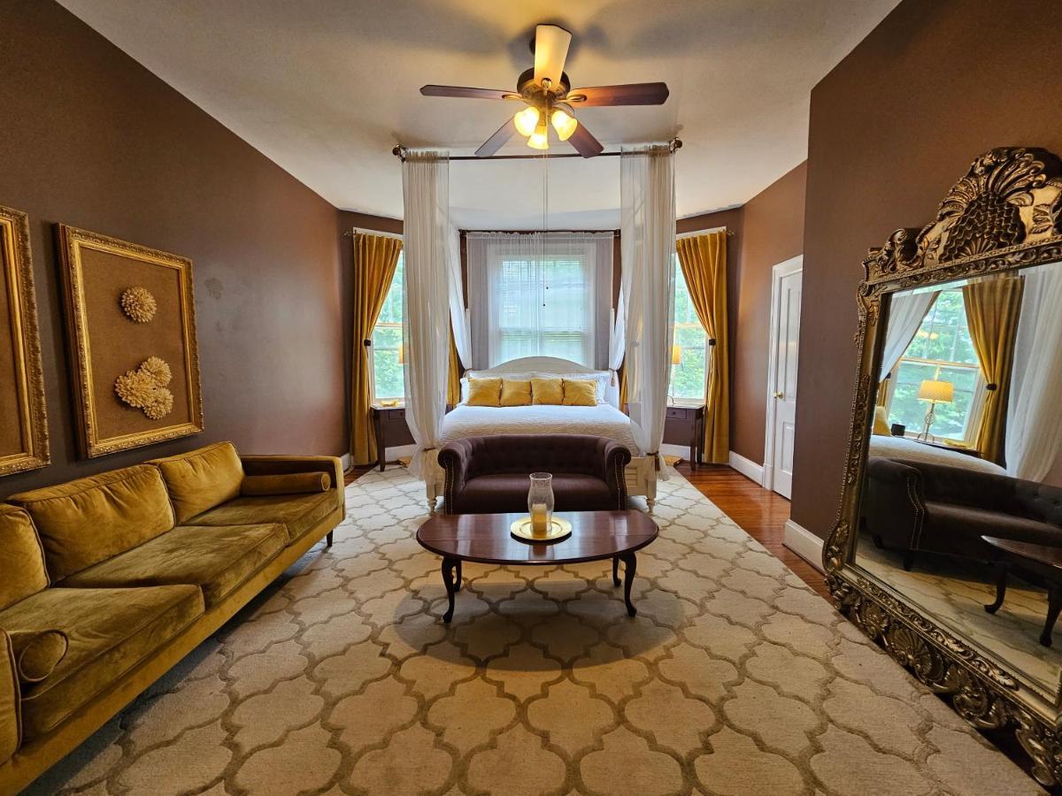 Bed and Breakfast Winridge Manor Madison Heights Exterior foto